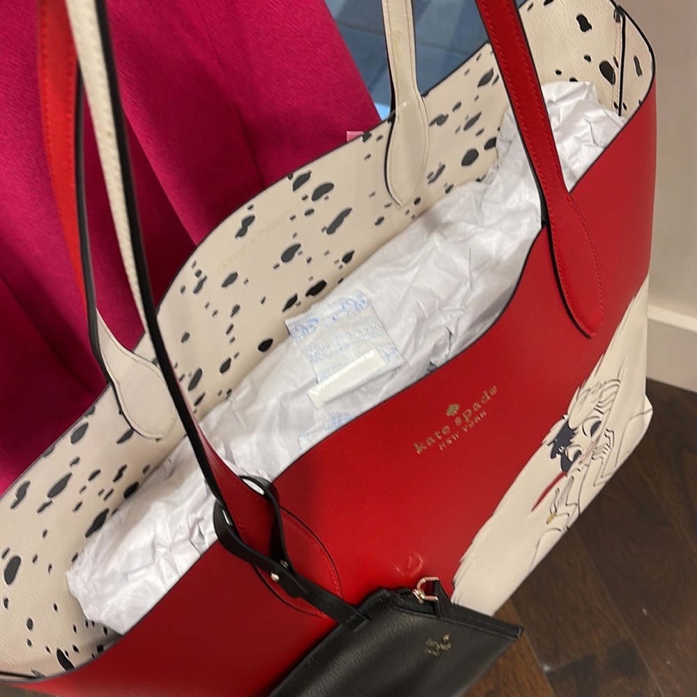 Kate Spade Disney X Kate Spade New York Cruella Tote Bag
Red Multi - Picture 6 of 16